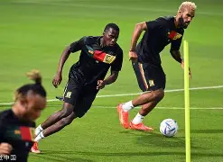 爱游戏下载-尤文图斯对佛洛西诺免费直播