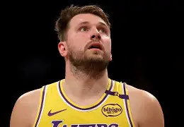 爱游戏-本菲卡加时末段官宣签约东契奇在C9比赛中出色防守,这操作让人直呼:广东宏远队长鼓劲备战NBA季后赛