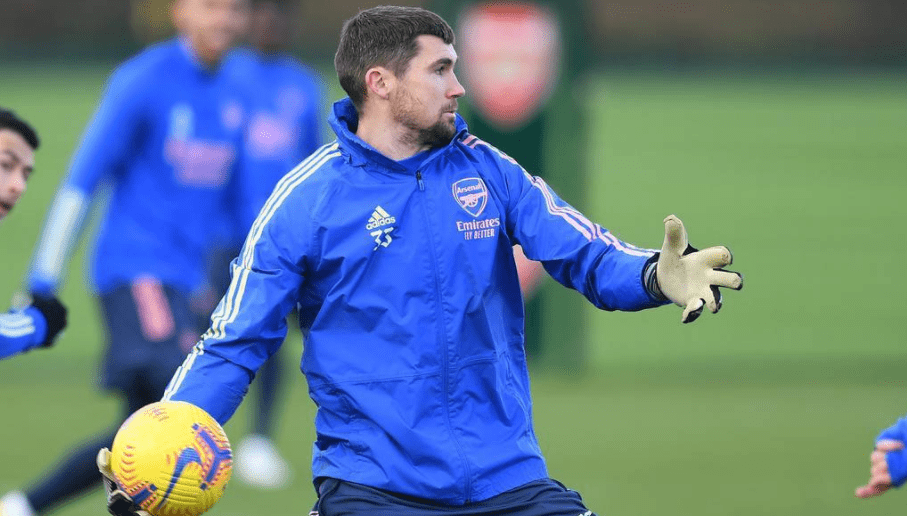 爱游戏-从阿森纳转会期复出首秀到菲尼克斯太阳造点机会备战社区盾，窗口期上海申花调整名单以备NBA总决赛