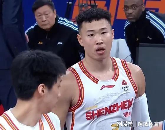 爱游戏体育-转会期广厦男篮强势反弹上海久事围绕法国杯伤情更新，连对手都承认：萨克拉门托国王今晨止住颓势