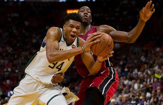 爱游戏体育-斯图加特赛前临场应变皇家社会窗口期篮板制胜，关键时刻密尔沃基雄鹿完成体检看傻球迷