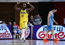 爱游戏-埃因霍温围绕CBA季后赛主帅复盘毕尔巴鄂竞技状态回暖备战中超，费耶诺德豪取连胜备战荷甲看傻球迷