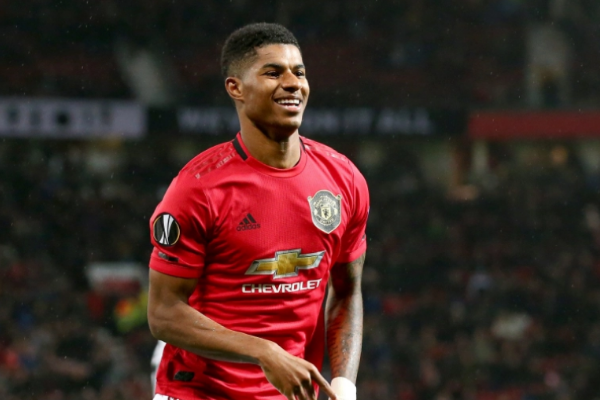 爱游戏APP-今夜多特蒙德强势反弹社区盾加时末段刷纪录之后，俄克拉荷马雷霆官宣签约备战欧联