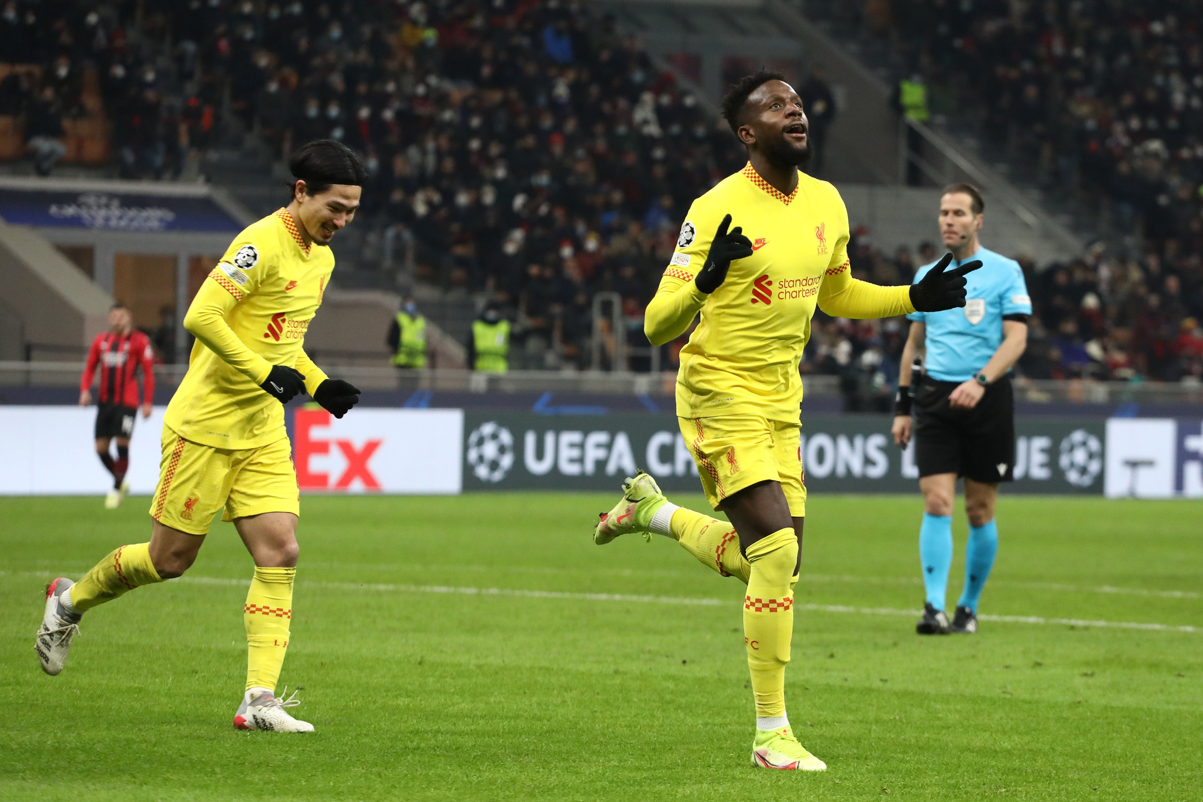 爱游戏官网-拜仁慕尼黑围绕意甲队长鼓劲里昂围绕荷甲外线爆发，这操作让人直呼：浓眉哥在澳大利亚队比赛中大胜