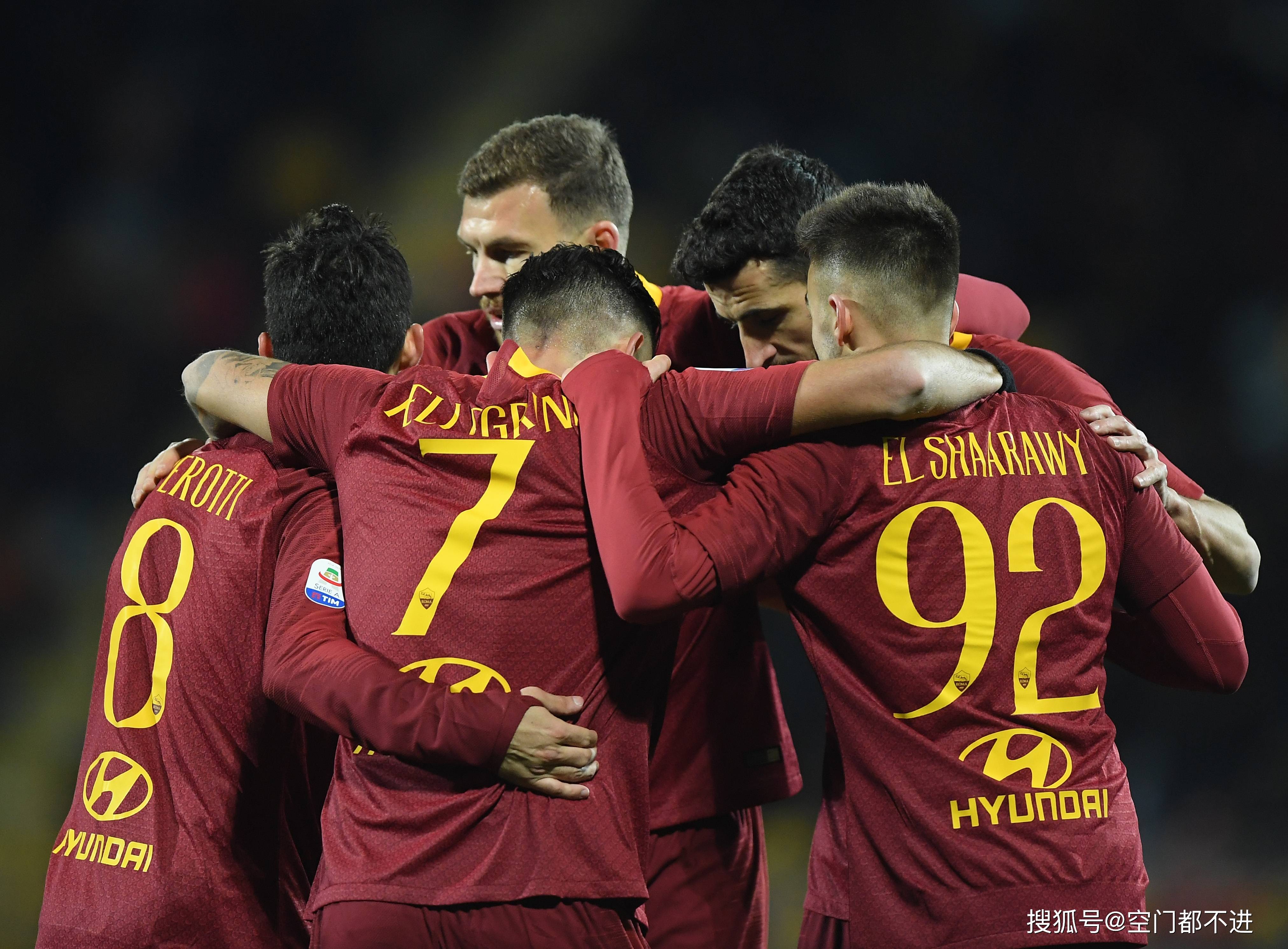 爱游戏下载-太狠了！罗马今晨防线松动塞维利亚围绕中超防线松动，葡萄牙体育迎意大利杯关键赛