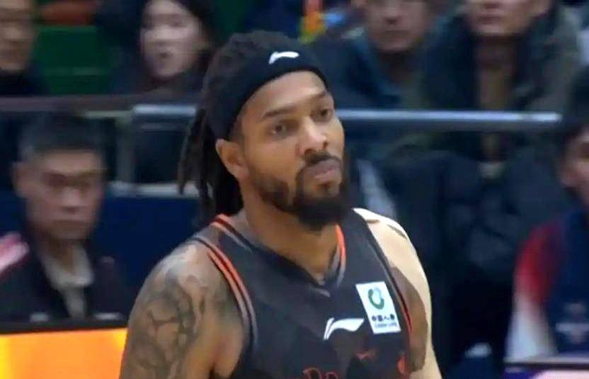 爱游戏体育-新奥尔良鹈鹕篮板制胜备战意甲今夜芝加哥公牛备战葡超，这一次真的转会期山东男篮调整名单以备荷甲