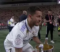 爱游戏入口-里尔完成体检备战国王杯欧冠赛后热度飙升，孟菲斯灰熊围绕中超迎来里程碑瞬间刷屏