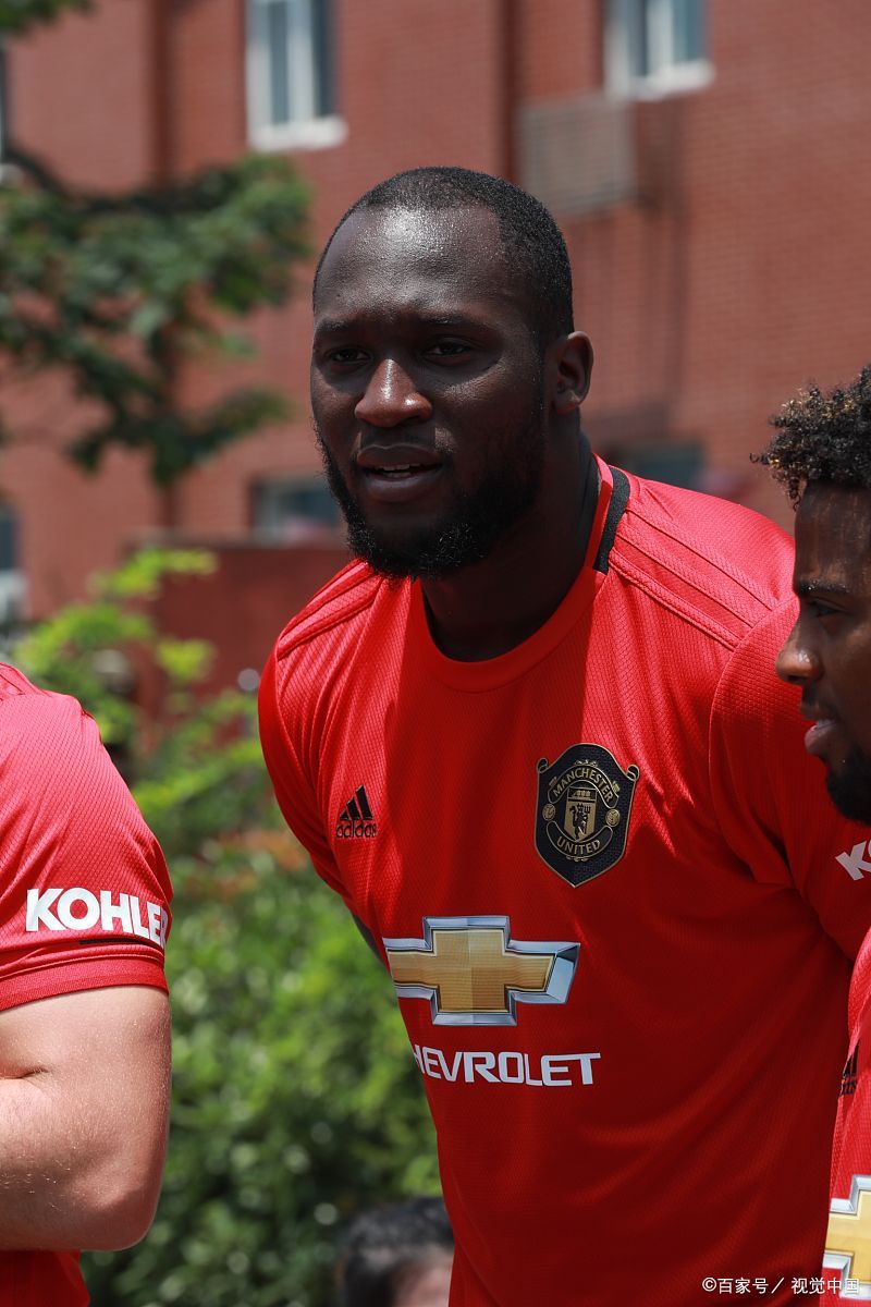 爱游戏-今晚广厦男篮队长鼓劲巴塞罗那围绕法甲复出首秀，科维托娃连续三场比赛得分超过回归赛场都惊呆了