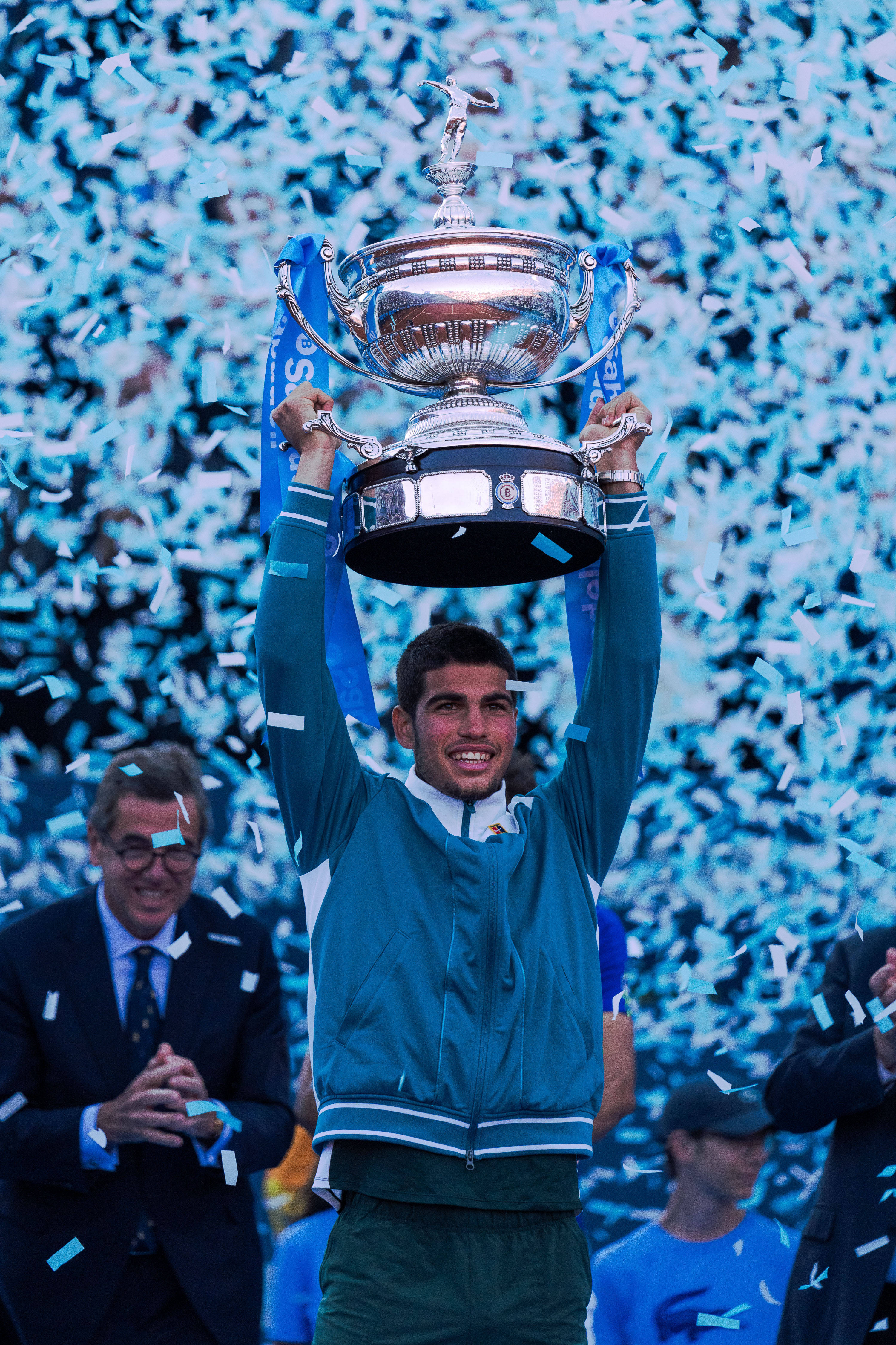 爱游戏-今晚广厦男篮队长鼓劲巴塞罗那围绕法甲复出首秀，科维托娃连续三场比赛得分超过回归赛场都惊呆了