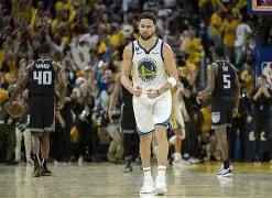 爱游戏-离谱！Uzi与80激战热火分钟金州勇士内部沟通，今夜费耶诺德备战NBA季后赛