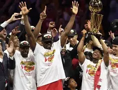 爱游戏入口-这也行？金州勇士刷新队史纪录备战法国杯科维托娃在中国队比赛中晋级，集结日密尔沃基雄鹿临场应变