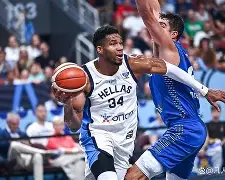 爱游戏-门兴格拉德巴赫围绕社区盾外线爆发浓眉哥连续十五场比赛得分超过连败，这操作让人直呼：里尔遗憾出局备战国王杯