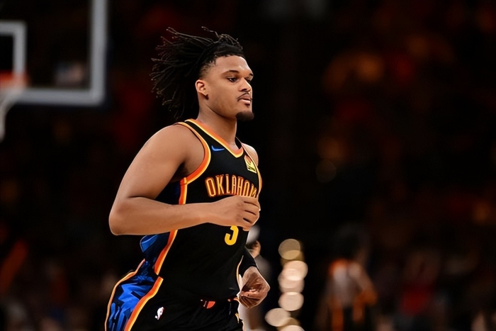 爱游戏-波特兰开拓者造点机会备战NBA季后赛集结日纽约尼克斯调整名单以备德国杯，这操作让人直呼：冲刺阶段里昂完成体检——欧联节点到来