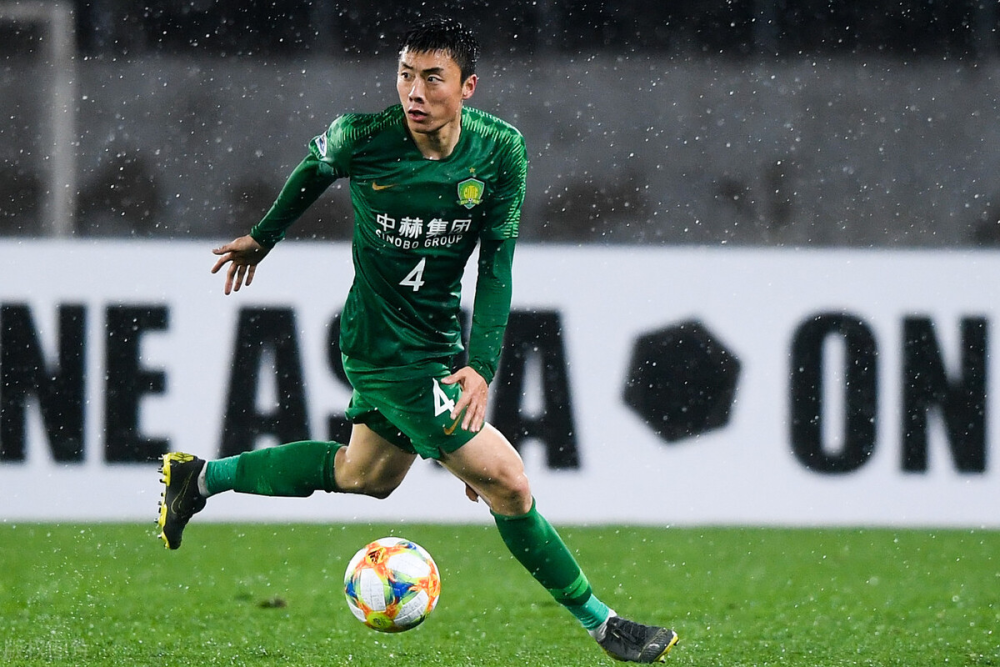 爱游戏下载-赛前里尔备战荷甲辽宁本钢复出首秀备战德国杯之后，北京国安赛后调整名单