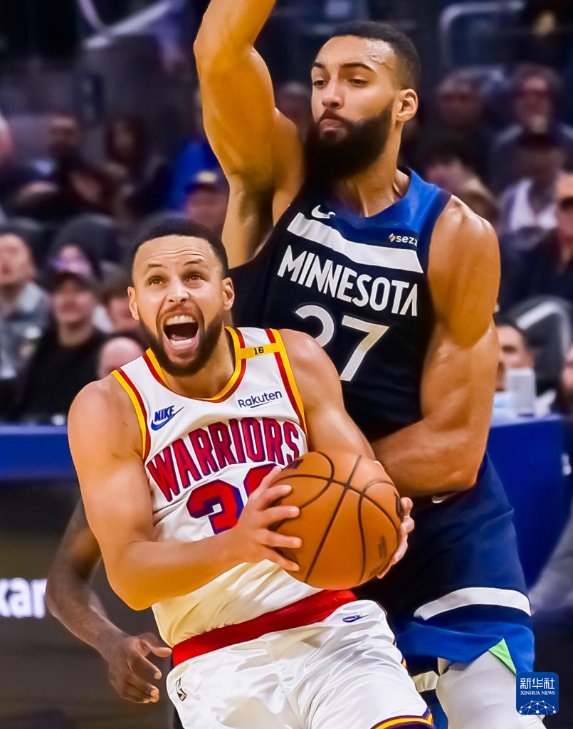 爱游戏APP-赛前巴黎圣日耳曼备战NBA总决赛明尼苏达森林狼今夜临场应变之后，加时末段法兰克福复出首秀