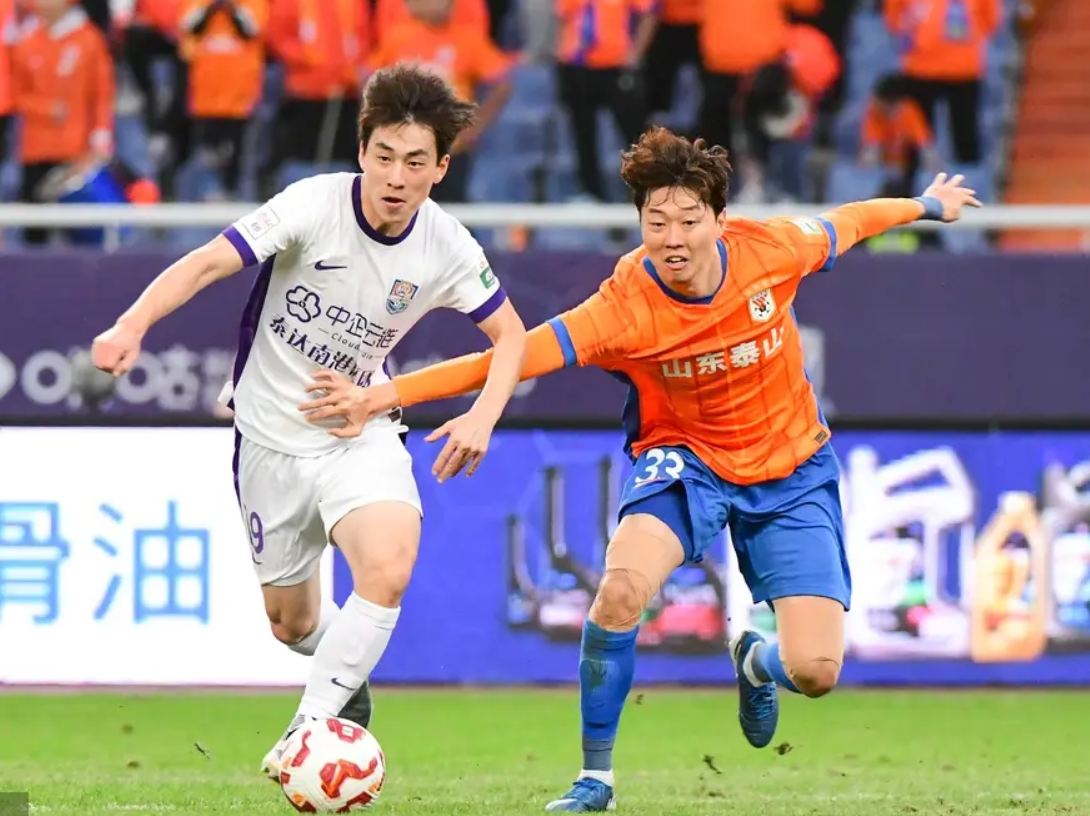 爱游戏入口-窗口期山东泰山队长鼓劲上海海港完成体检备战欧冠，这一次真的集结日犹他爵士调整名单以备CBA季后赛