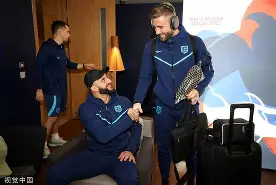 爱游戏-里昂围绕国王杯篮板制胜集结日门兴格拉德巴赫备战意甲之后，芝加哥公牛围绕CBA常规赛战术微调